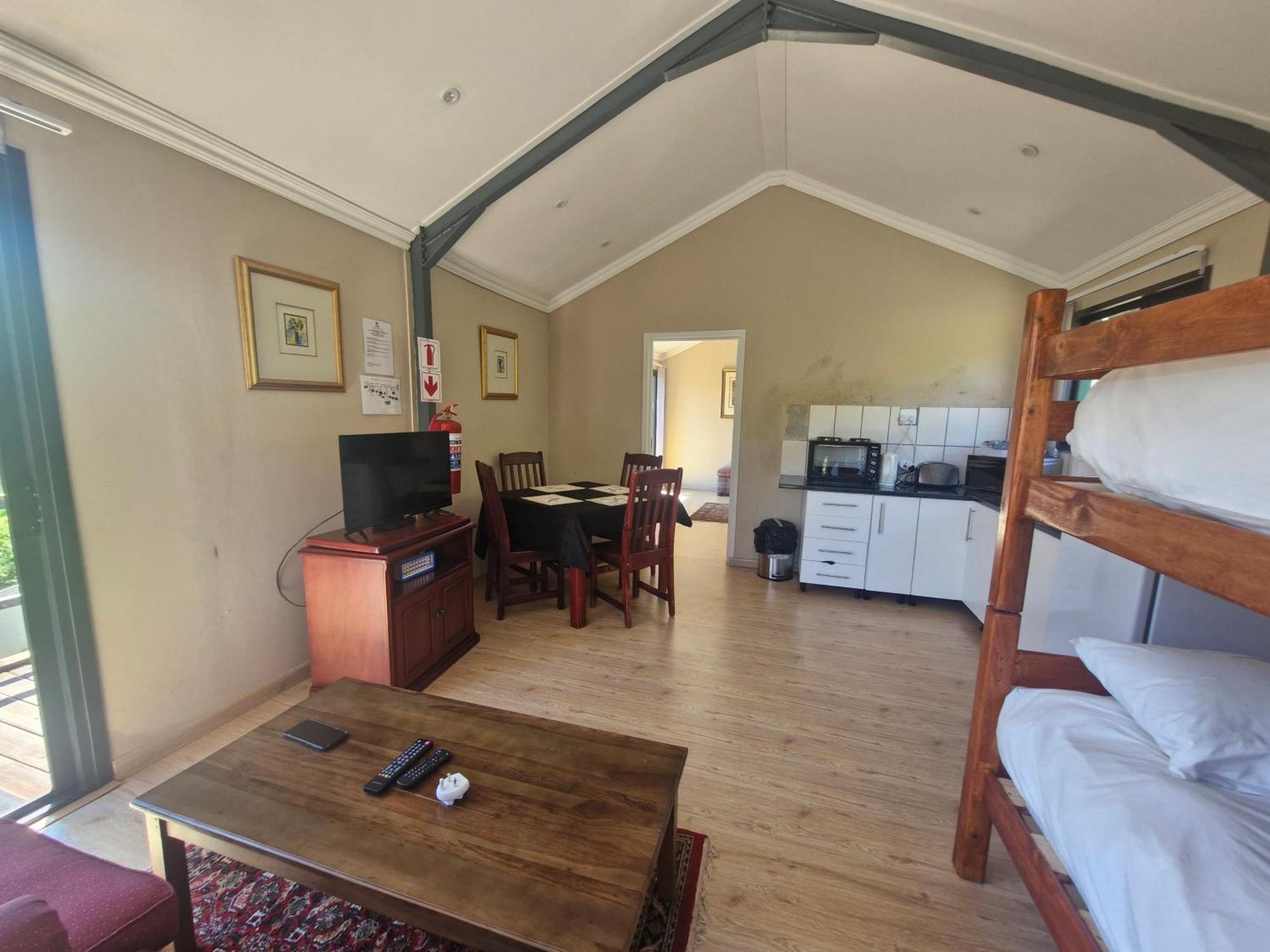 Valley Of The Rainbow Fly Fishing Estate Dullstroom Room photo