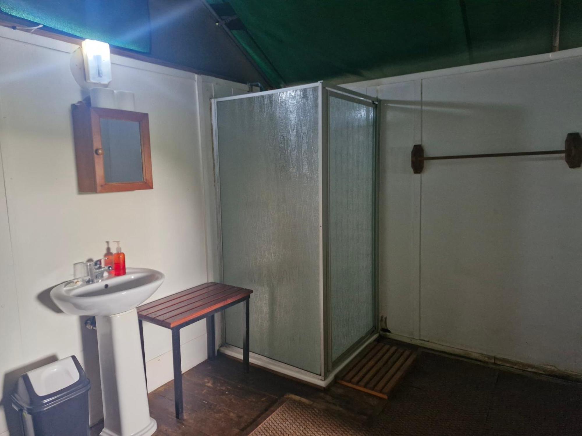 Valley Of The Rainbow Fly Fishing Estate Dullstroom Room photo